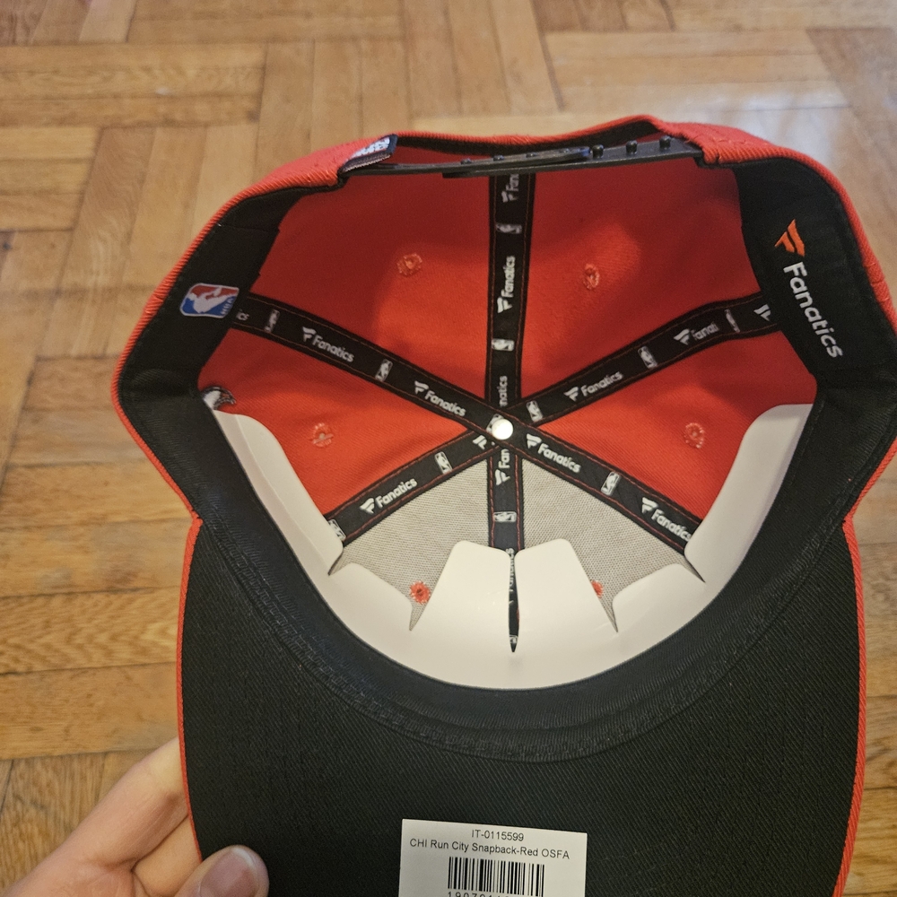 Red RUN CHI Snapback Hat - Picture 6 of 6